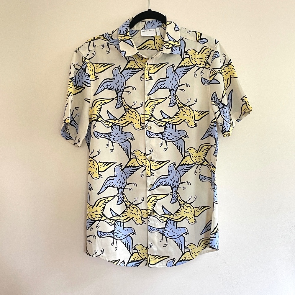 Asos Design Men Shirt Small  All Over Print Birds Button Preppy Bold Streetwear